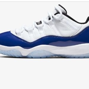 Jordan 11 blue and white size 12